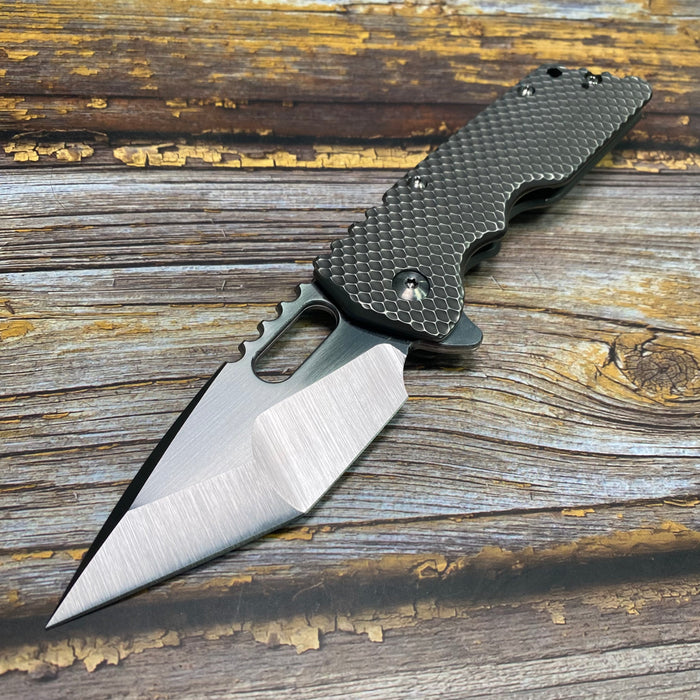 Mark 2 Large - Contoured Double Divot Batwing
