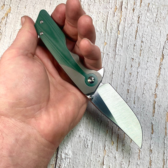 Mark 3 Medium - Emerald G10 Keyhole Inlay