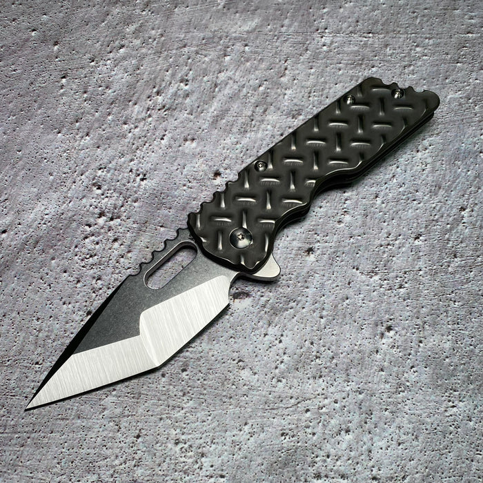 Mark 2 Large - Titanium Treadplate Batwing