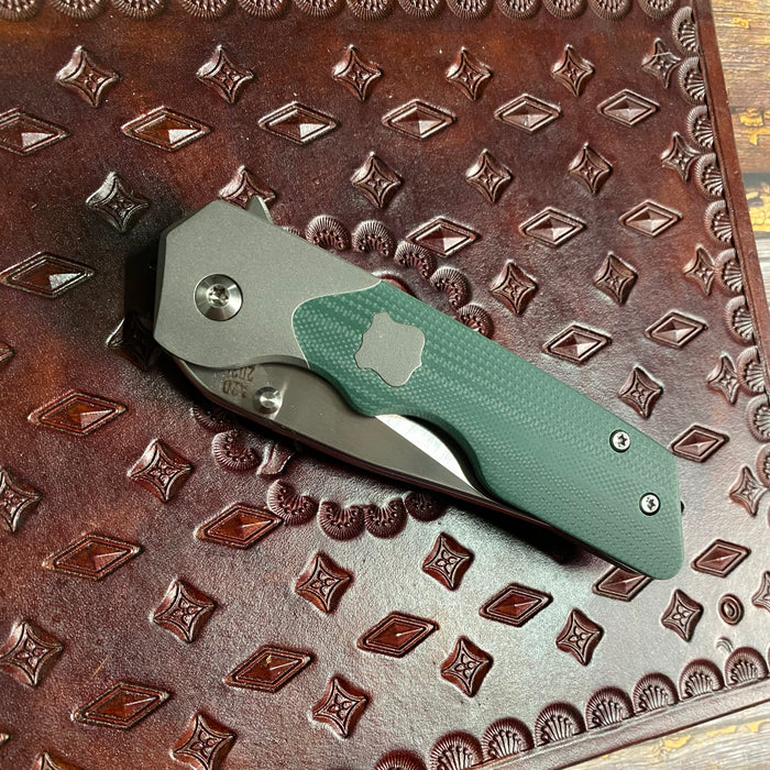 Mark 3 Medium - Emerald G10 Scale With Integral "Flow Bolster" and Shield