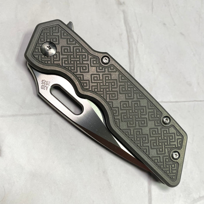 Mark 1 Large - Celtic Knots Drop Point