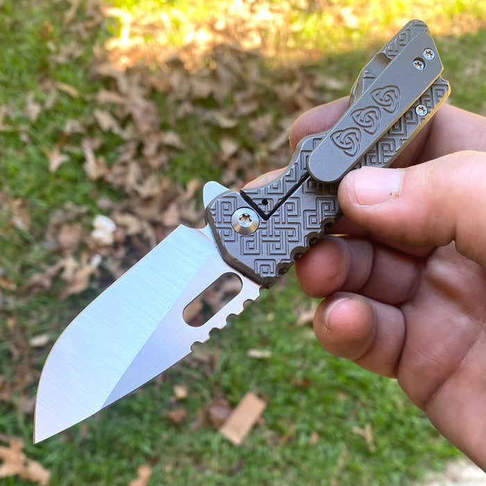 Mark 2 Small - Celtic Knots Drop Point