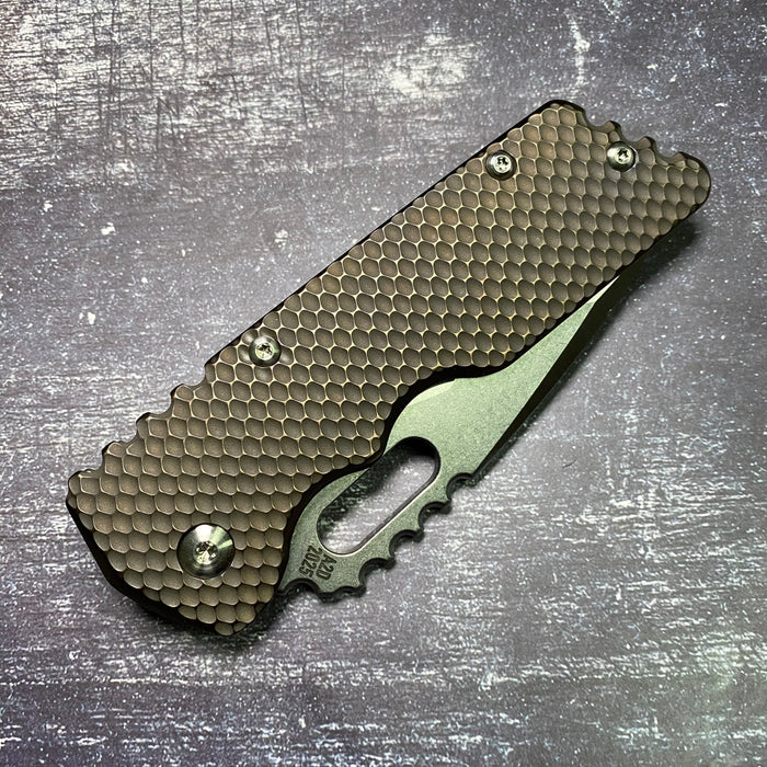 Mark 2 Large - Contoured Double Divot Batwing
