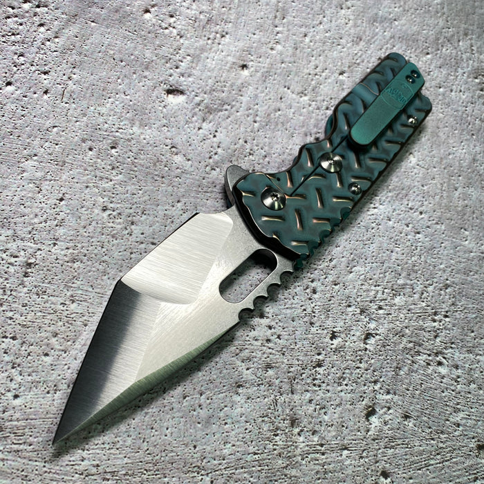 Mark 2 Large - Ti Treadplate Batwing