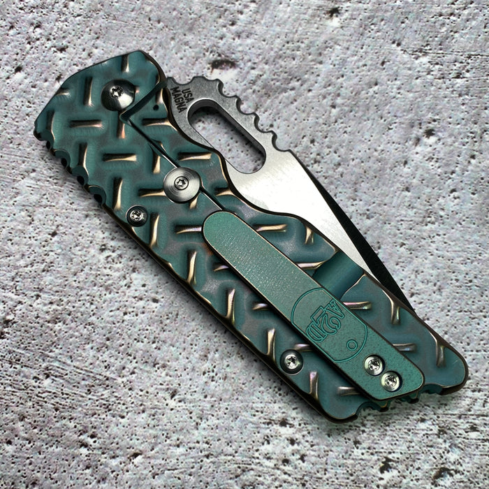 Mark 2 Large - Ti Treadplate Batwing