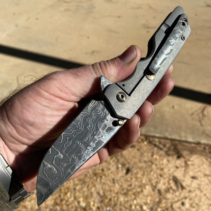 Mark 3 Medium - Damascus Keyhole Scale - Stainless Damascus Blade/Clip