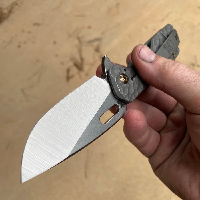 Mark 1 Medium - Hammered Drop Point