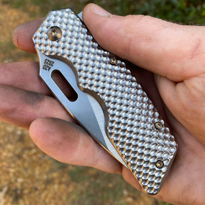 Mark 1 Medium - Contoured Double Divot - Drop Point