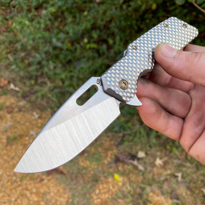 Mark 1 Medium - Contoured Double Divot - Drop Point