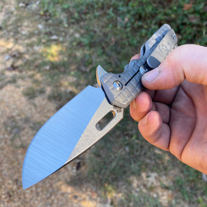 Mark 1 Medium - Pineapple Grenade Pattern Drop Point