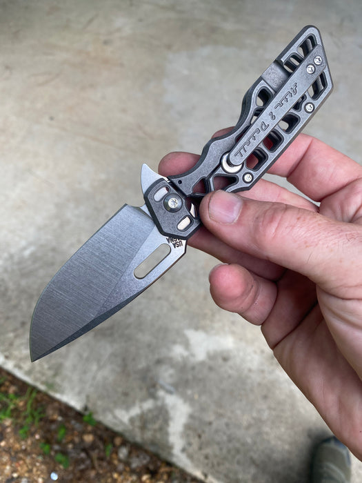 GEN4 Mark 1 Medium - Greywashed Voronoi Skelly