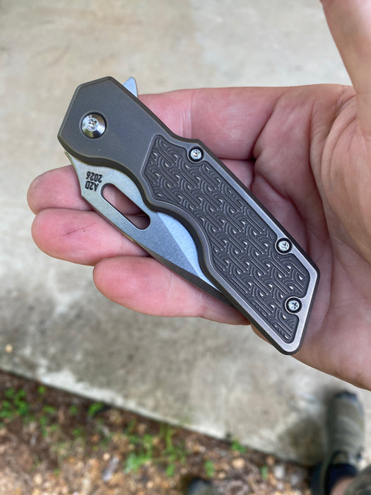 GEN4 Mark 1 Medium - Bronzed Ti "Arches Inlay"