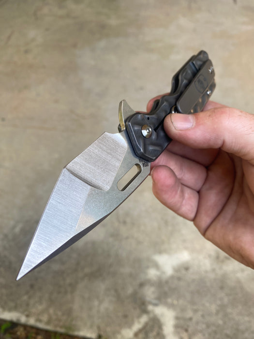 GEN4 Mark 1 Medium - Blackened Ti Treadplate - "Batwing"