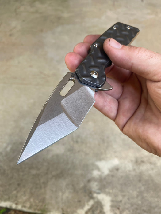 GEN4 Mark 1 Medium - Blackened Ti Treadplate - "Batwing"