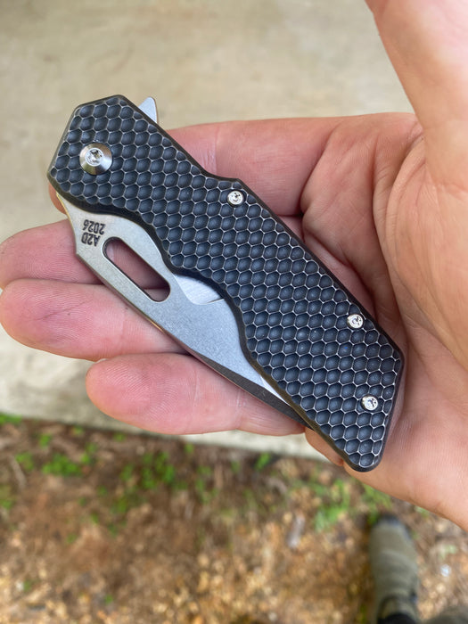 GEN4 Mark 1 Medium - Blackened Double Divot - "Batwing"