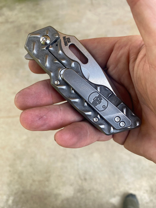 GEN4 Mark 1 Medium - Distressed Greywash Titanium Treadplate - "Batwing"