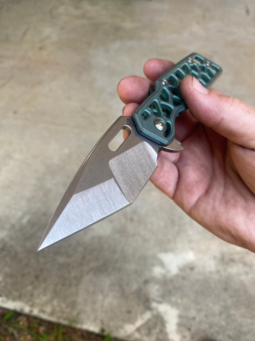 GEN4 Mark 1 Medium - Shipwreck Voronoi Skelly - "Batwing"