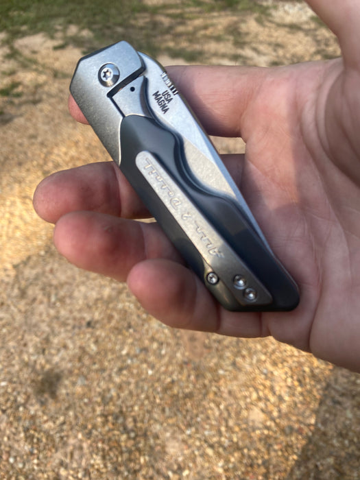 GEN4 Mark 3 Medium - Bolster Lock - Zirconium Scales