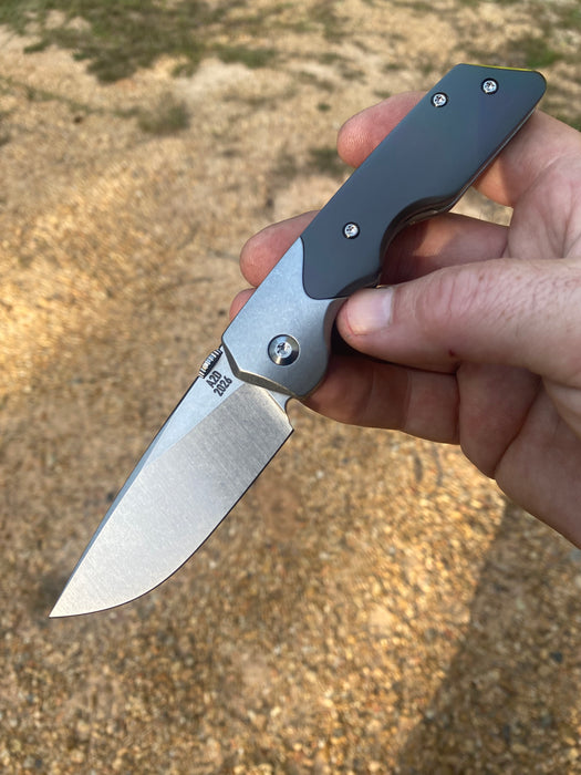 GEN4 Mark 3 Medium - Bolster Lock - Zirconium Scales