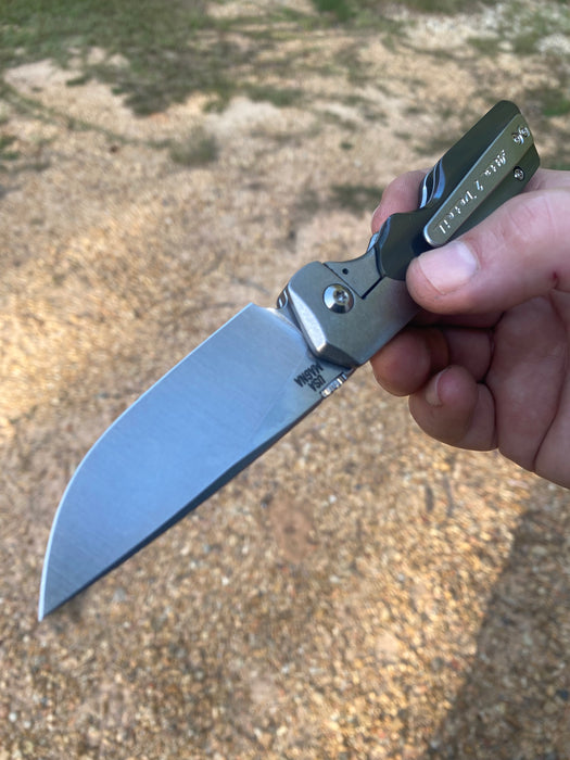GEN4 Mark 3 Medium - Bolster Lock - Zirconium Scales