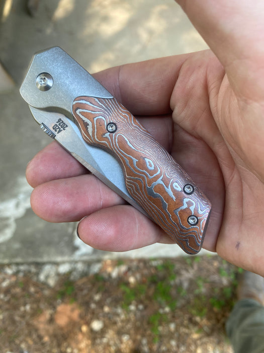GEN4 Mark 3 Medium - Bolster Lock - Copper/Zirc Damascus Scales