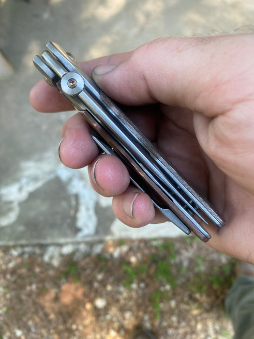GEN4 Mark 3 Medium - Bolster Lock - Copper/Zirc Damascus Scales