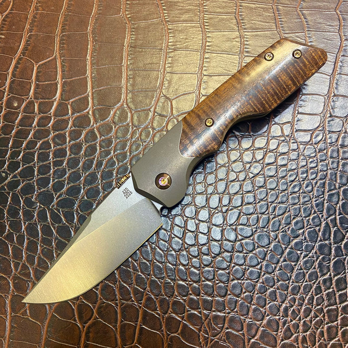 GEN4 Mark 3 Medium - Bolster Lock - Polished Koa Scales