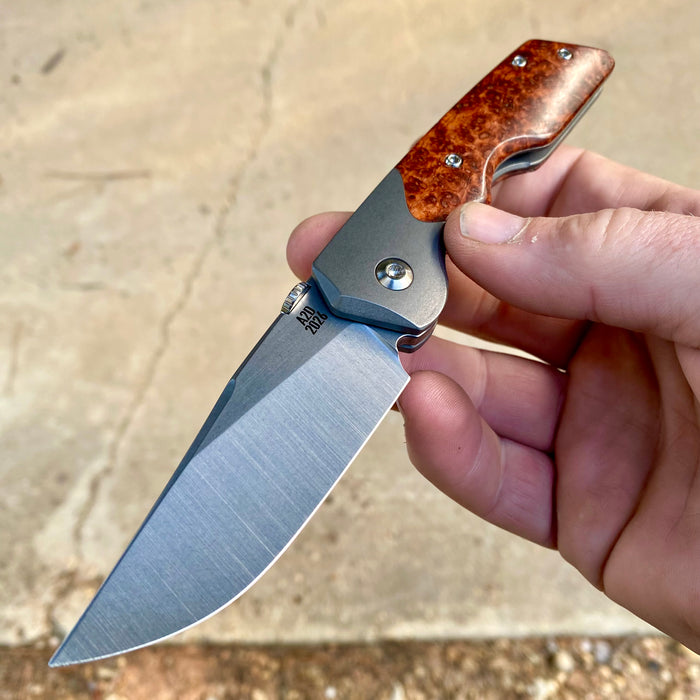 GEN4 Mark 3 Medium - Bolster Lock - Polished Redwood Burl Scales